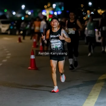 Runner Photo 3437533