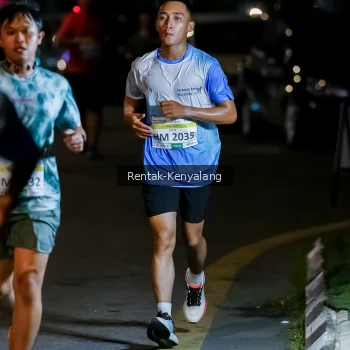 Runner Photo 3437552