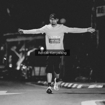 Runner Photo 3437559