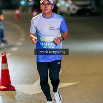 Runner Photo 3437573