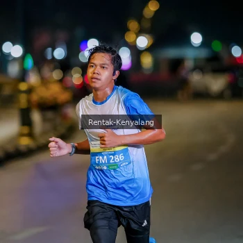 Runner Photo 3437589