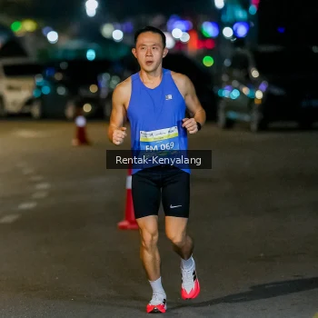 Runner Photo 3437590