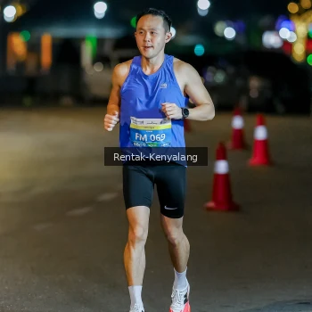 Runner Photo 3437592