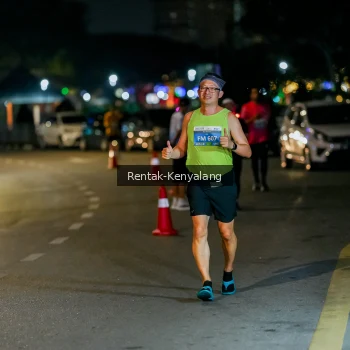 Runner Photo 3437602