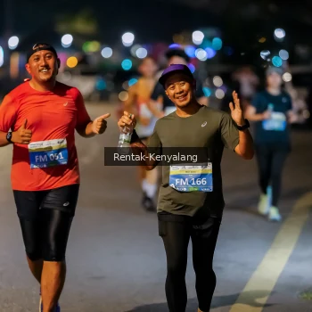 Runner Photo 3437610