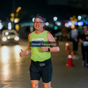 Runner Photo 3437611