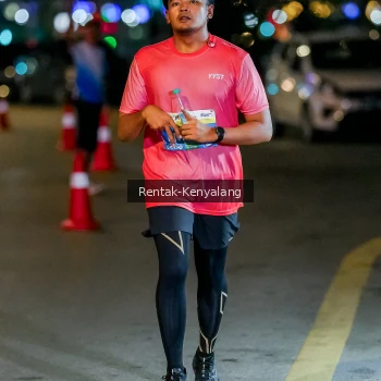 Runner Photo 3437616