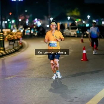 Runner Photo 3437625
