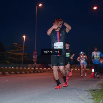 Runner Photo 3437655