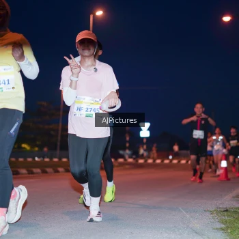 Runner Photo 3437658