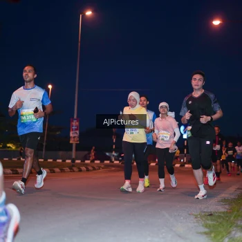 Runner Photo 3437661