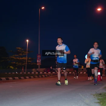 Runner Photo 3437667