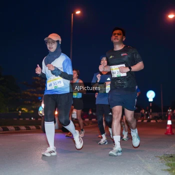 Runner Photo 3437670