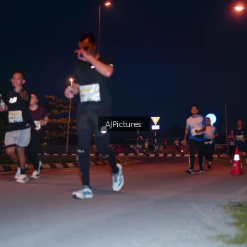 Runner Photo 3437712