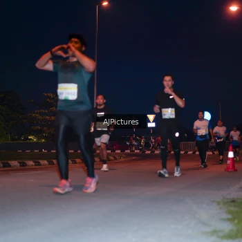 Runner Photo 3437713