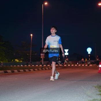 Runner Photo 3437722