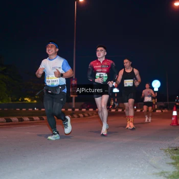 Runner Photo 3437731
