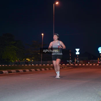 Runner Photo 3437733