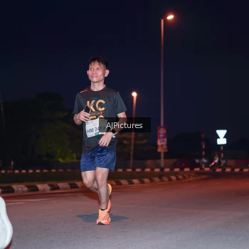 Runner Photo 3437738