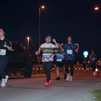 Runner Photo 3437753