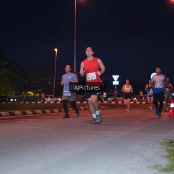 Runner Photo 3437767