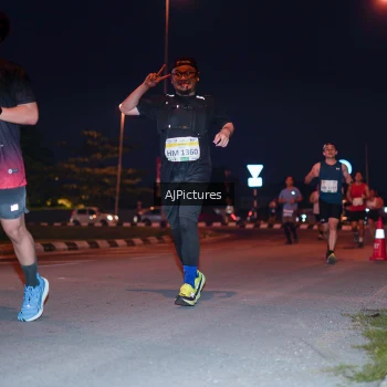 Runner Photo 3437771