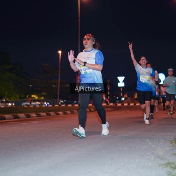 Runner Photo 3437792