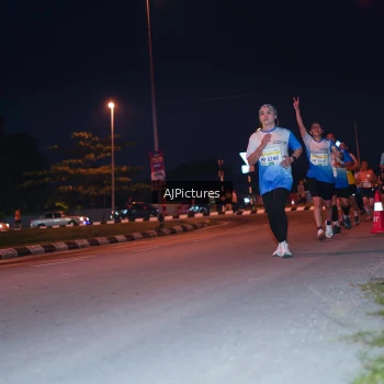 Runner Photo 3437795