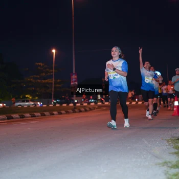 Runner Photo 3437796