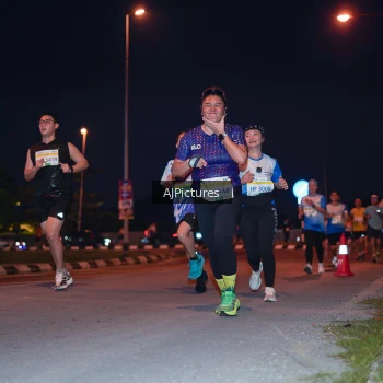 Runner Photo 3437799