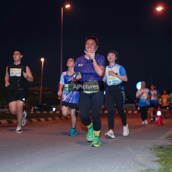 Runner Photo 3437800