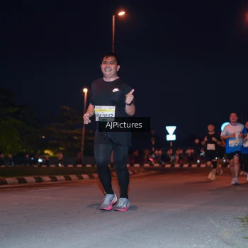 Runner Photo 3437805