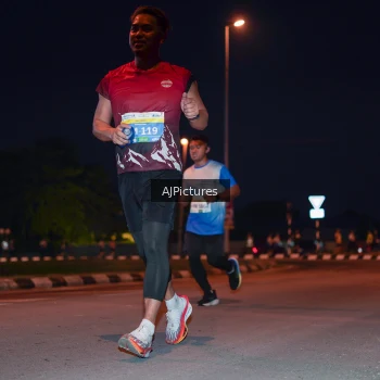Runner Photo 3437807