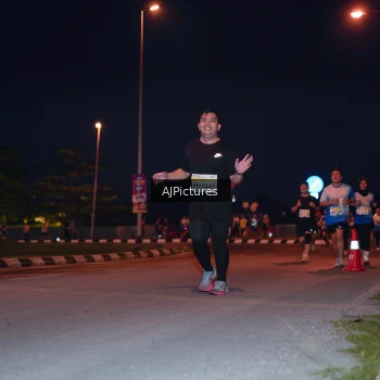 Runner Photo 3437809