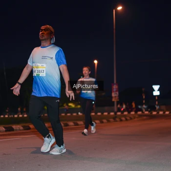 Runner Photo 3437812