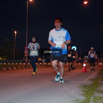 Runner Photo 3437828