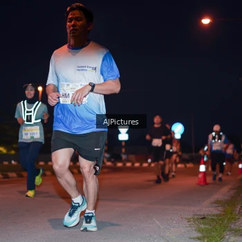 Runner Photo 3437829