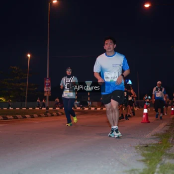 Runner Photo 3437832