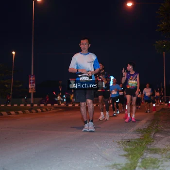 Runner Photo 3437838