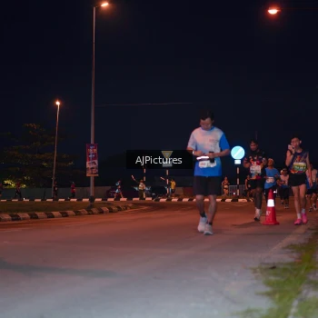 Runner Photo 3437841