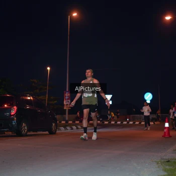 Runner Photo 3437852