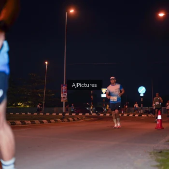 Runner Photo 3437864