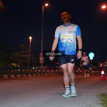 Runner Photo 3437868