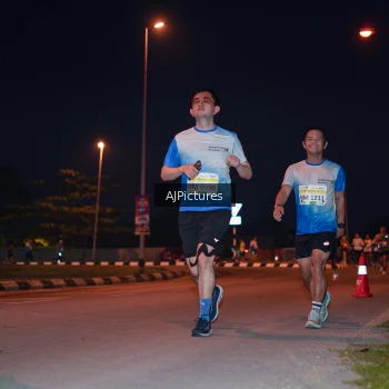 Runner Photo 3437870