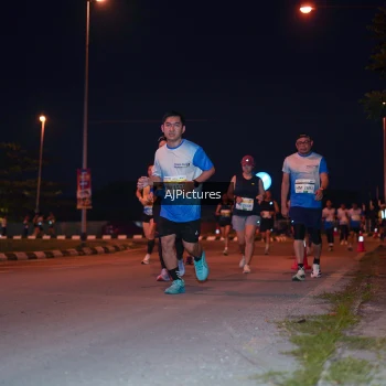 Runner Photo 3437881
