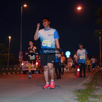 Runner Photo 3437892