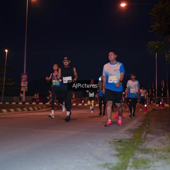 Runner Photo 3437896