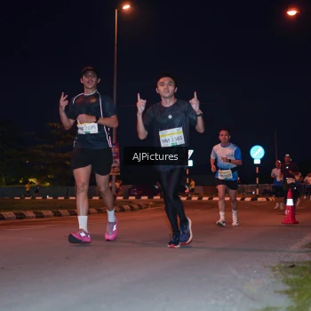 Runner Photo 3437908