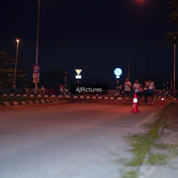 Runner Photo 3437922