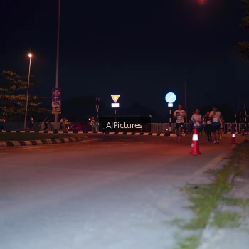 Runner Photo 3437923
